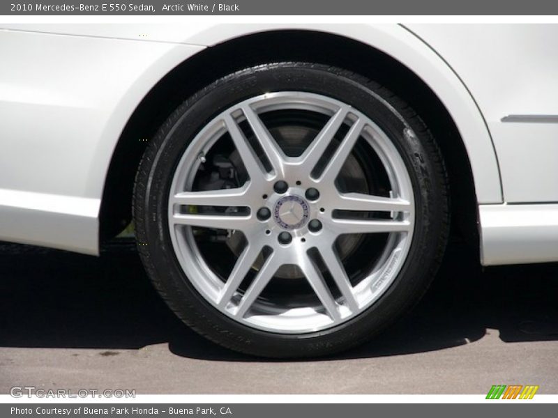 Arctic White / Black 2010 Mercedes-Benz E 550 Sedan