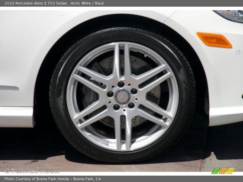 Arctic White / Black 2010 Mercedes-Benz E 550 Sedan