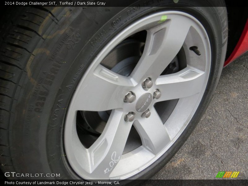 TorRed / Dark Slate Gray 2014 Dodge Challenger SXT