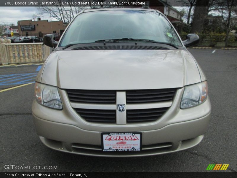 Linen Gold Metallic / Dark Khaki/Light Graystone 2005 Dodge Grand Caravan SE