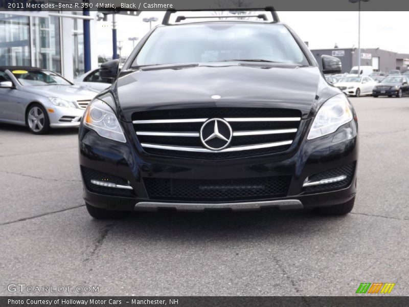 Black / Cashmere 2011 Mercedes-Benz R 350 4Matic