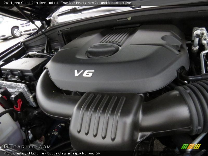 True Blue Pearl / New Zealand Black/Light Frost 2014 Jeep Grand Cherokee Limited