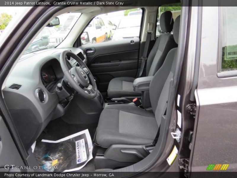  2014 Patriot Latitude Dark Slate Gray Interior