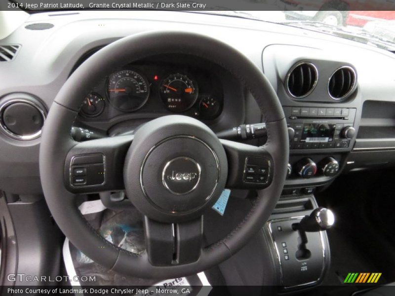 Dashboard of 2014 Patriot Latitude