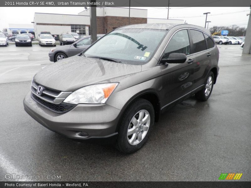 Urban Titanium Metallic / Black 2011 Honda CR-V SE 4WD