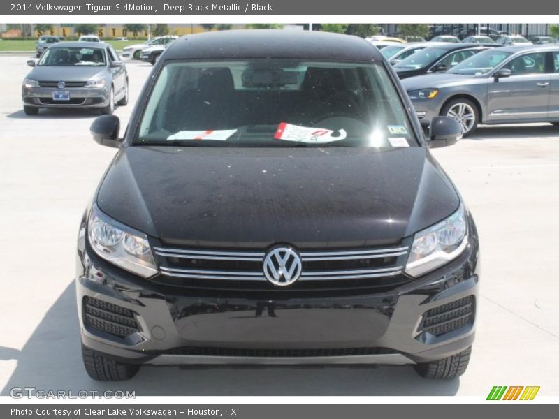 Deep Black Metallic / Black 2014 Volkswagen Tiguan S 4Motion