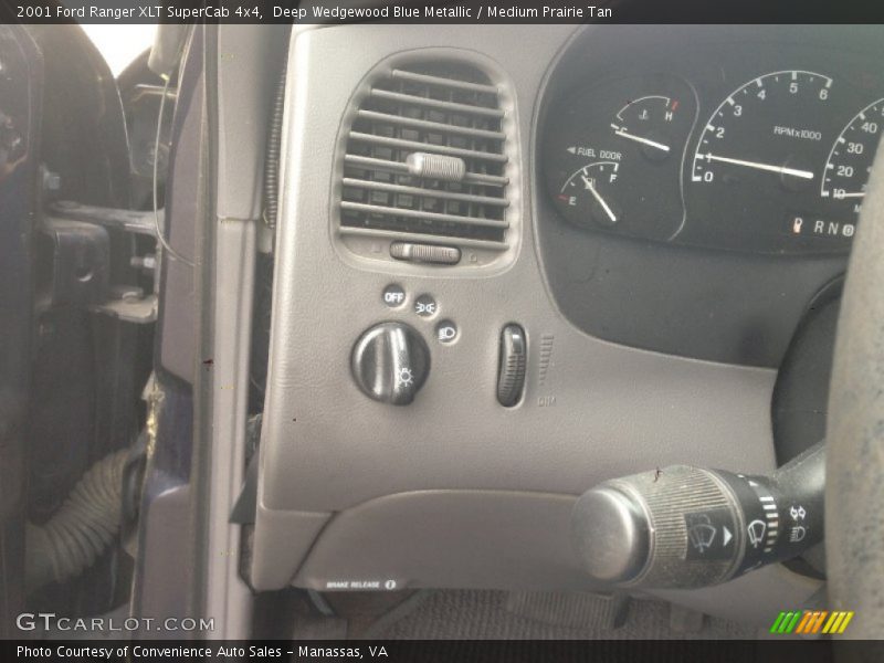 Deep Wedgewood Blue Metallic / Medium Prairie Tan 2001 Ford Ranger XLT SuperCab 4x4