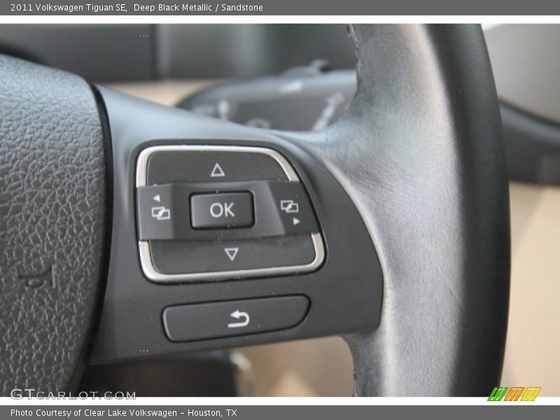 Deep Black Metallic / Sandstone 2011 Volkswagen Tiguan SE