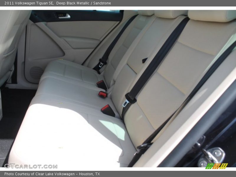 Deep Black Metallic / Sandstone 2011 Volkswagen Tiguan SE