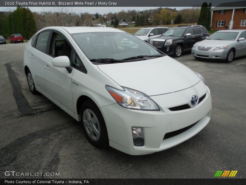 Blizzard White Pearl / Misty Gray 2010 Toyota Prius Hybrid III