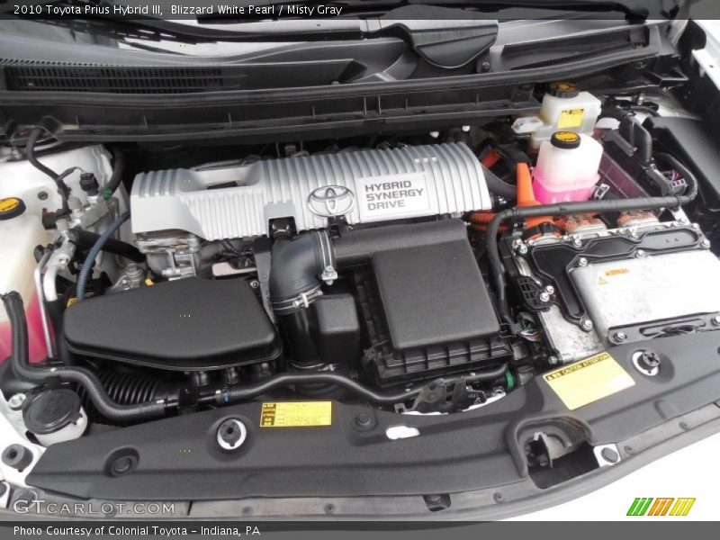 Blizzard White Pearl / Misty Gray 2010 Toyota Prius Hybrid III