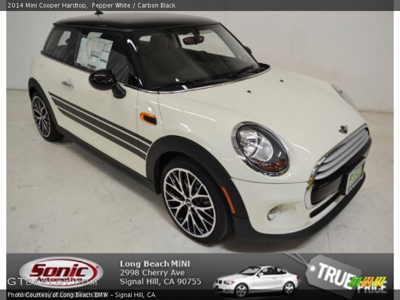 Pepper White / Carbon Black 2014 Mini Cooper Hardtop