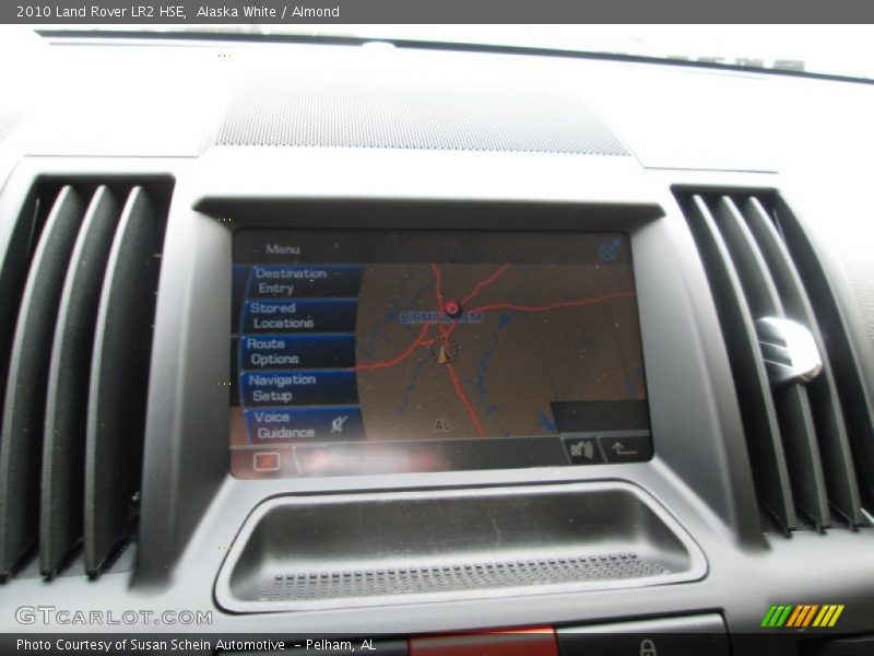 Navigation of 2010 LR2 HSE