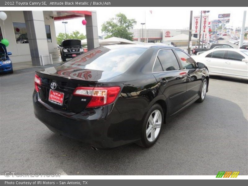 Attitude Black Metallic / Black/Ash 2012 Toyota Camry SE