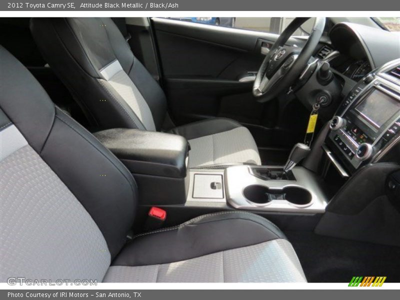 Attitude Black Metallic / Black/Ash 2012 Toyota Camry SE
