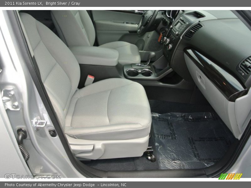 Bright Silver / Gray 2011 Kia Sorento LX