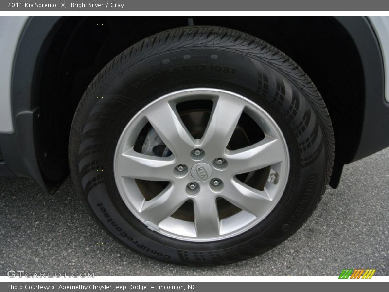Bright Silver / Gray 2011 Kia Sorento LX