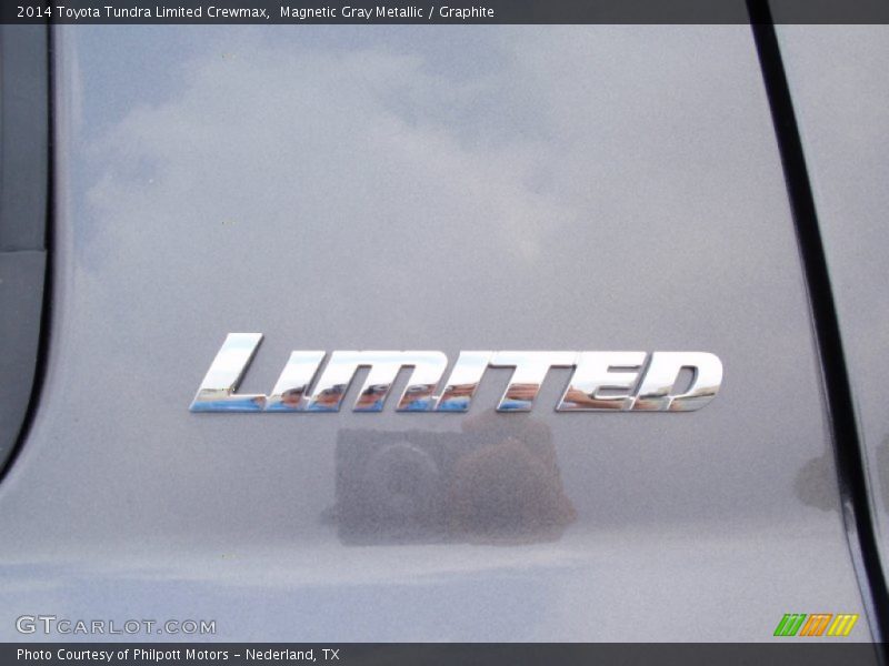 Magnetic Gray Metallic / Graphite 2014 Toyota Tundra Limited Crewmax