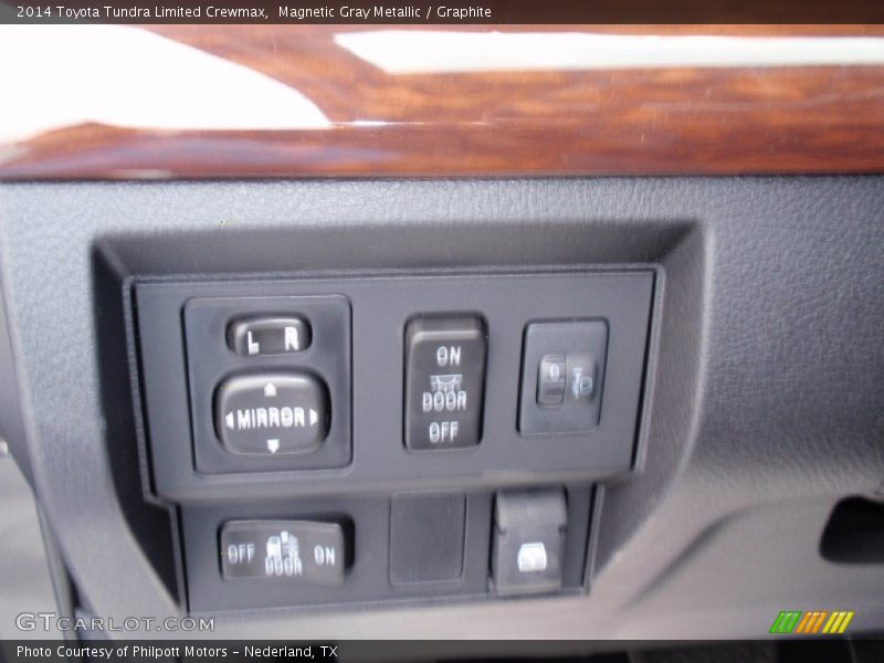 Magnetic Gray Metallic / Graphite 2014 Toyota Tundra Limited Crewmax