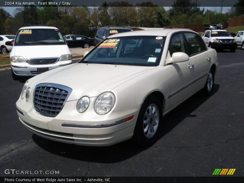 Pearl White / Gray 2004 Kia Amanti