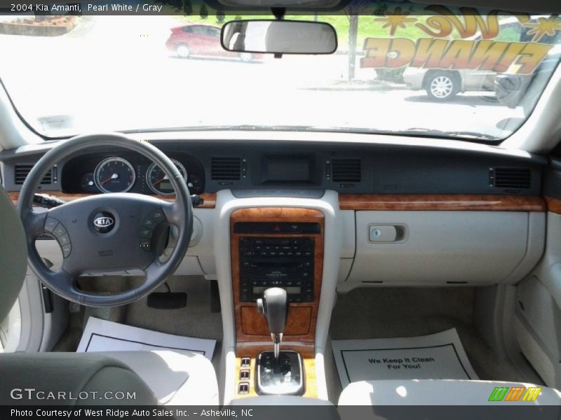 Pearl White / Gray 2004 Kia Amanti