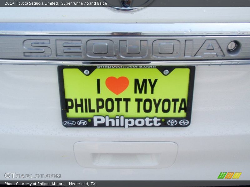 Super White / Sand Beige 2014 Toyota Sequoia Limited