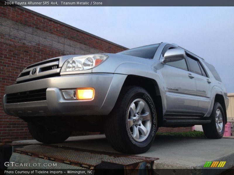Titanium Metallic / Stone 2004 Toyota 4Runner SR5 4x4
