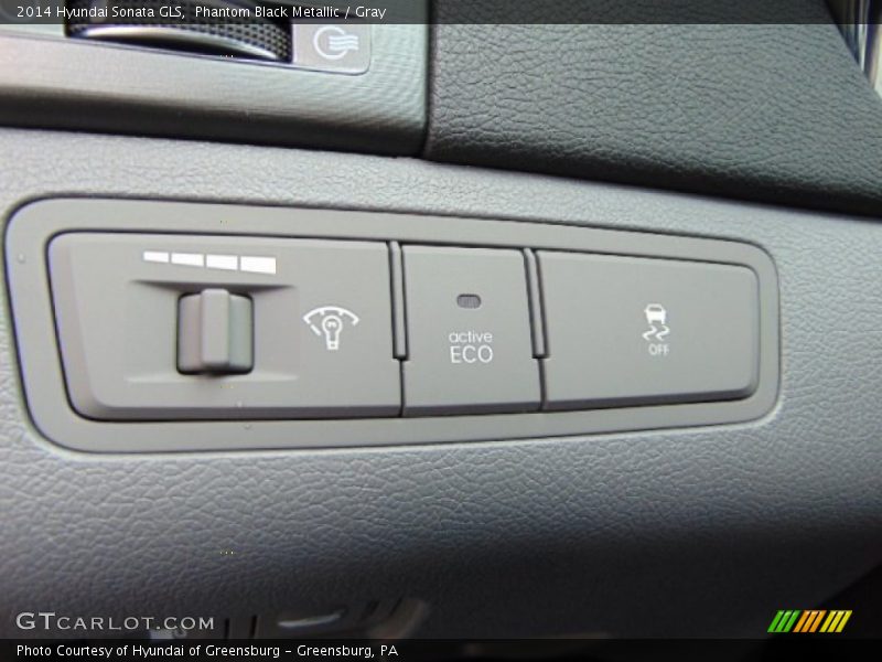 Phantom Black Metallic / Gray 2014 Hyundai Sonata GLS