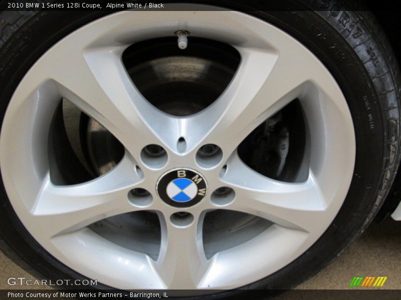 Alpine White / Black 2010 BMW 1 Series 128i Coupe