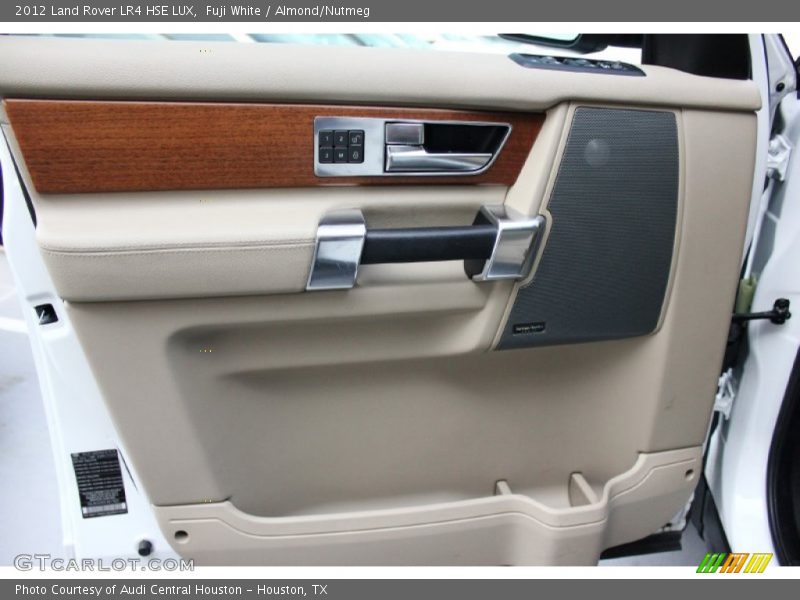 Fuji White / Almond/Nutmeg 2012 Land Rover LR4 HSE LUX