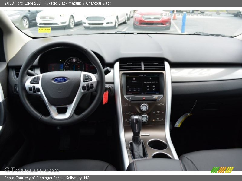 Tuxedo Black Metallic / Charcoal Black 2013 Ford Edge SEL