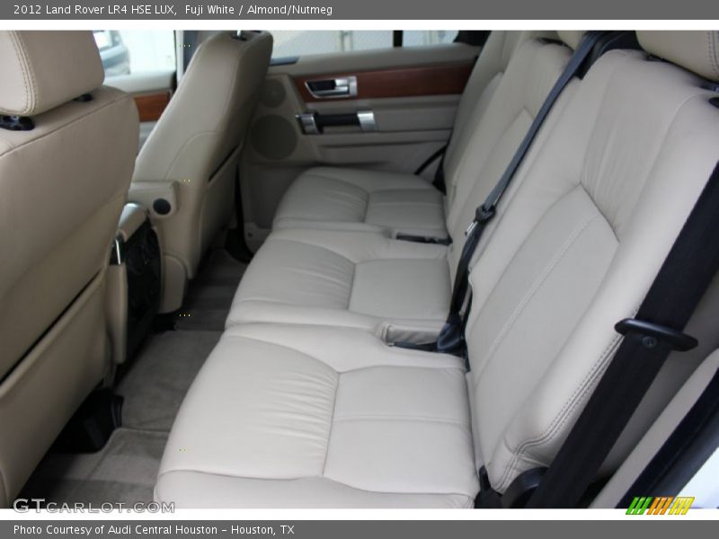 Fuji White / Almond/Nutmeg 2012 Land Rover LR4 HSE LUX