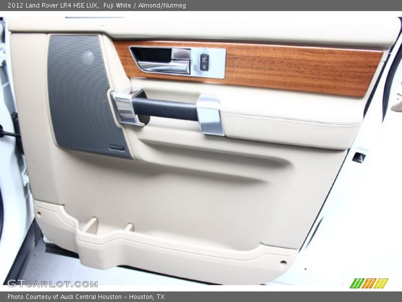 Fuji White / Almond/Nutmeg 2012 Land Rover LR4 HSE LUX