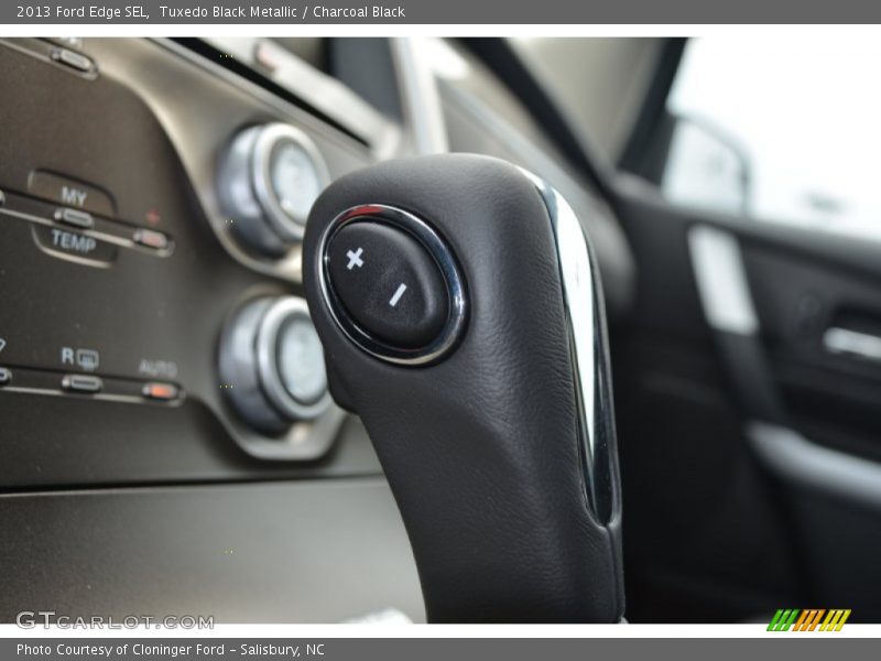 Tuxedo Black Metallic / Charcoal Black 2013 Ford Edge SEL