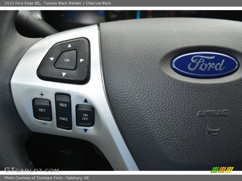 Tuxedo Black Metallic / Charcoal Black 2013 Ford Edge SEL