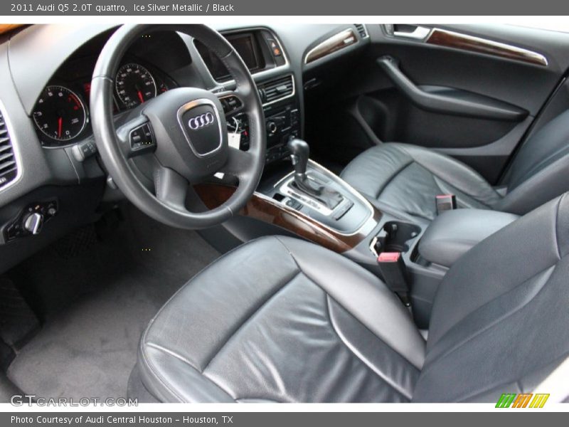 Ice Silver Metallic / Black 2011 Audi Q5 2.0T quattro
