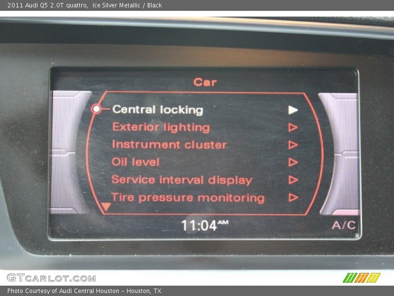 Ice Silver Metallic / Black 2011 Audi Q5 2.0T quattro