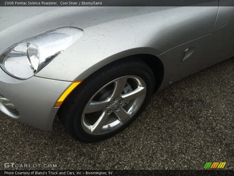Cool Silver / Ebony/Sand 2008 Pontiac Solstice Roadster
