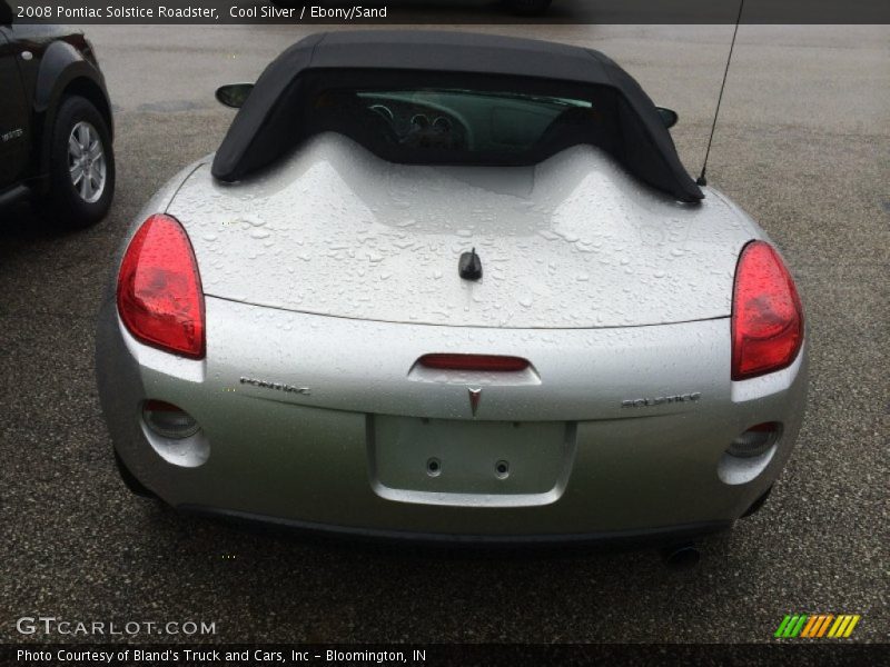 Cool Silver / Ebony/Sand 2008 Pontiac Solstice Roadster