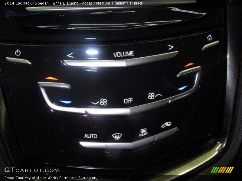 White Diamond Tricoat / Medium Titanium/Jet Black 2014 Cadillac CTS Sedan