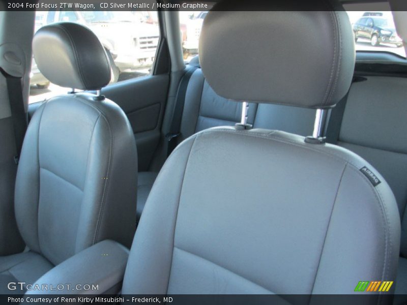 CD Silver Metallic / Medium Graphite 2004 Ford Focus ZTW Wagon