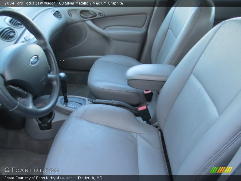 CD Silver Metallic / Medium Graphite 2004 Ford Focus ZTW Wagon