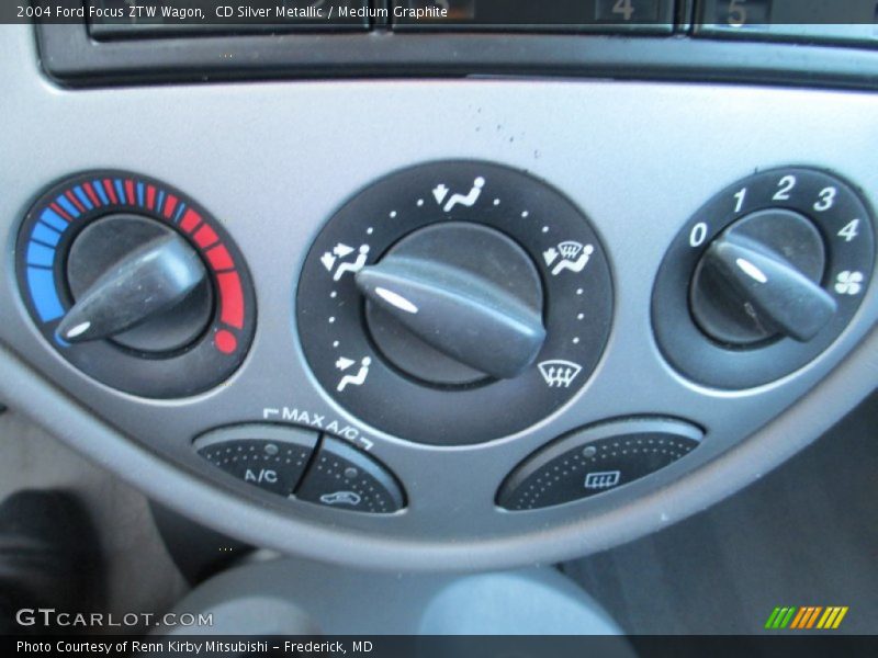 Controls of 2004 Focus ZTW Wagon