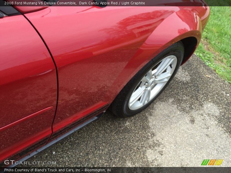 Dark Candy Apple Red / Light Graphite 2008 Ford Mustang V6 Deluxe Convertible