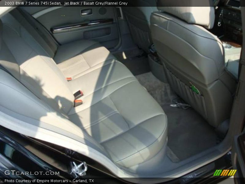Jet Black / Basalt Grey/Flannel Grey 2003 BMW 7 Series 745i Sedan