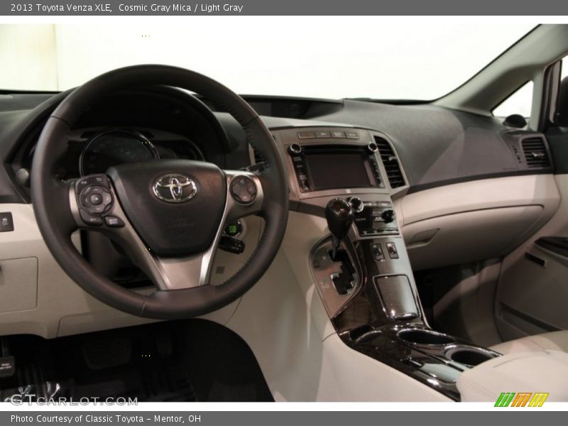 Dashboard of 2013 Venza XLE