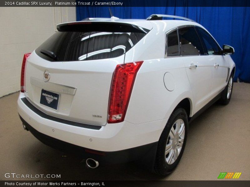 Platinum Ice Tricoat / Caramel/Ebony 2014 Cadillac SRX Luxury