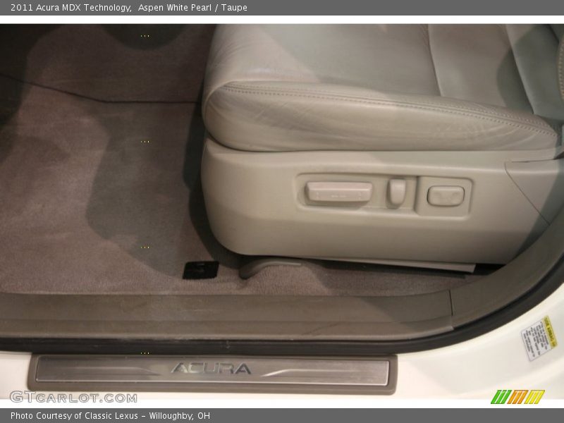 Aspen White Pearl / Taupe 2011 Acura MDX Technology