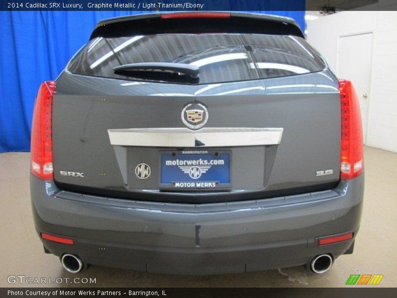 Graphite Metallic / Light Titanium/Ebony 2014 Cadillac SRX Luxury