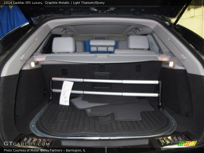 Graphite Metallic / Light Titanium/Ebony 2014 Cadillac SRX Luxury